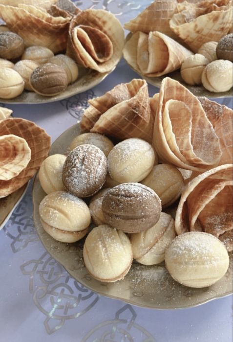 Вафли и орешки на заказ