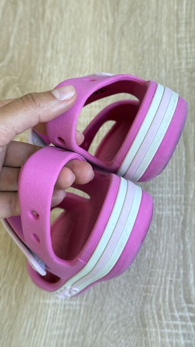 Crocs сандали j2 33-34