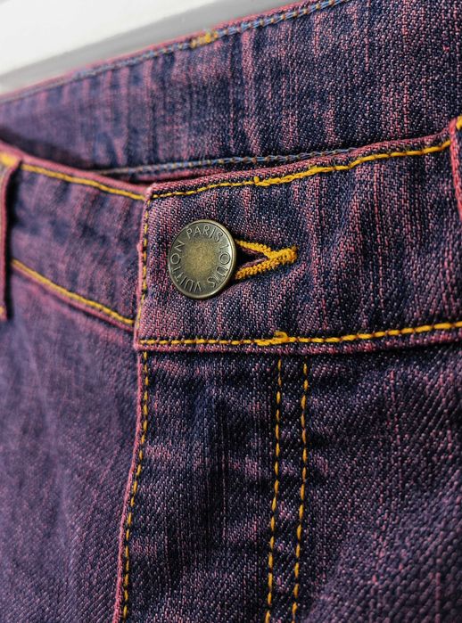 LOUIS VUITTON Оригинални дамски дънки размер 38