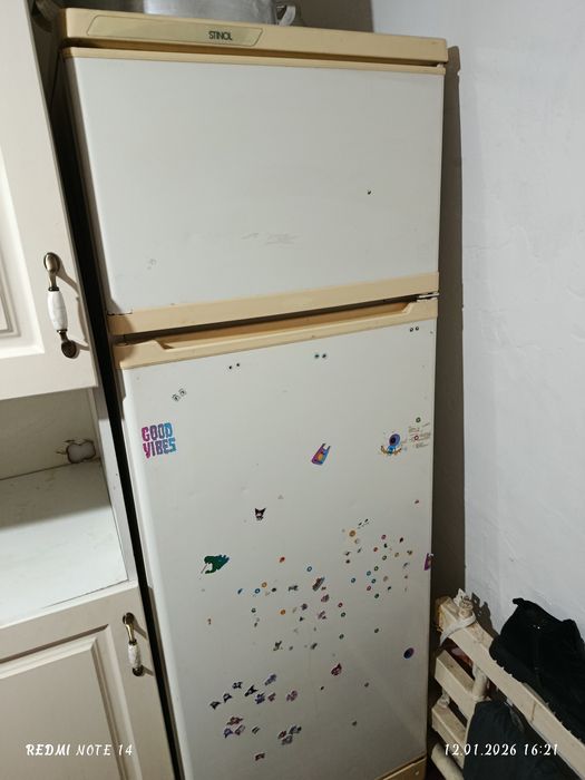 Холодильник б/у срочно продам