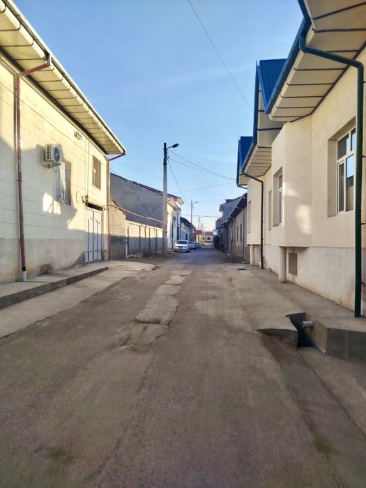 Erkin postidan kirgan da Tasano maxalasida 6 sotix yer sotiladi.Srocno