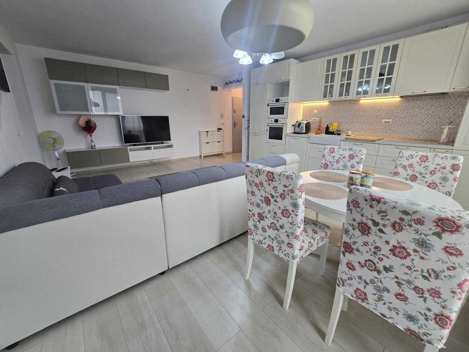 Inchiriez apartament 3 camere Giroc