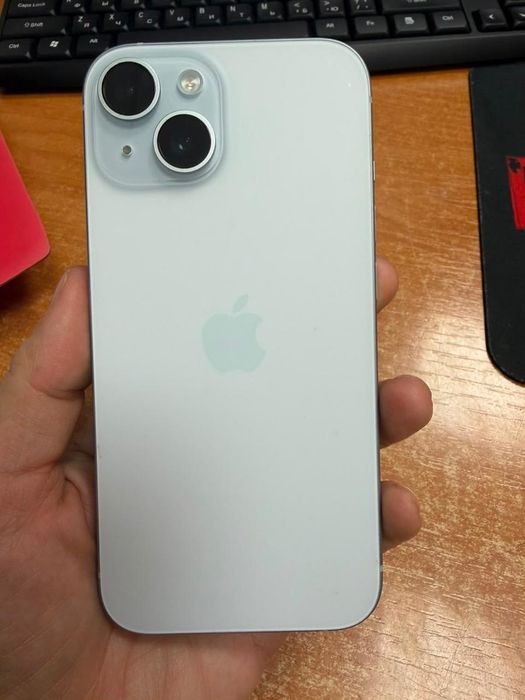 iPhone 15 128GB продам