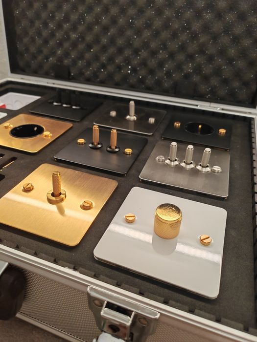 Întrerupătoare metalice TAM Retro