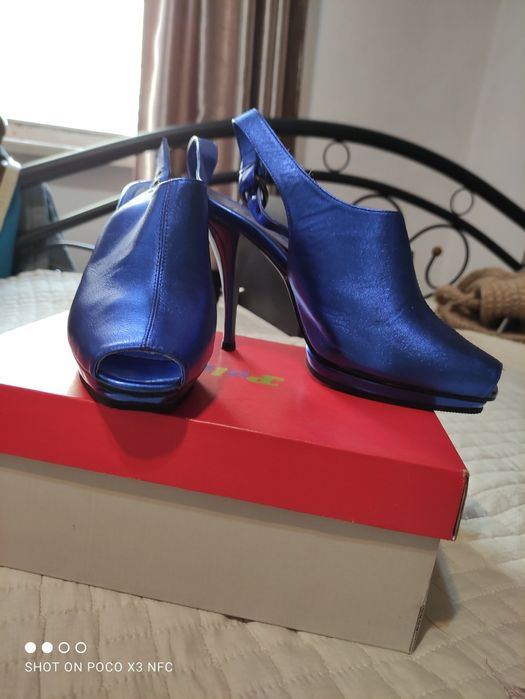 Обувь  37размера