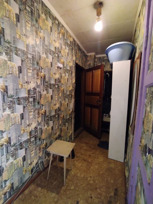 Продается 2х комнатная квартира в городе.