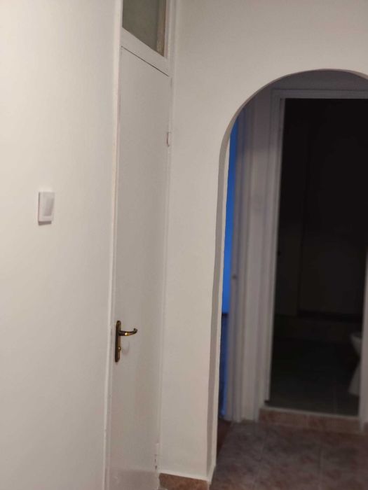 vand apt renovat 2 camere Calea Vitan, Bucuresti