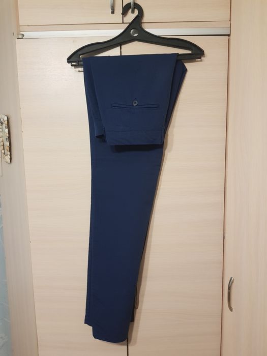 Два классических костюма