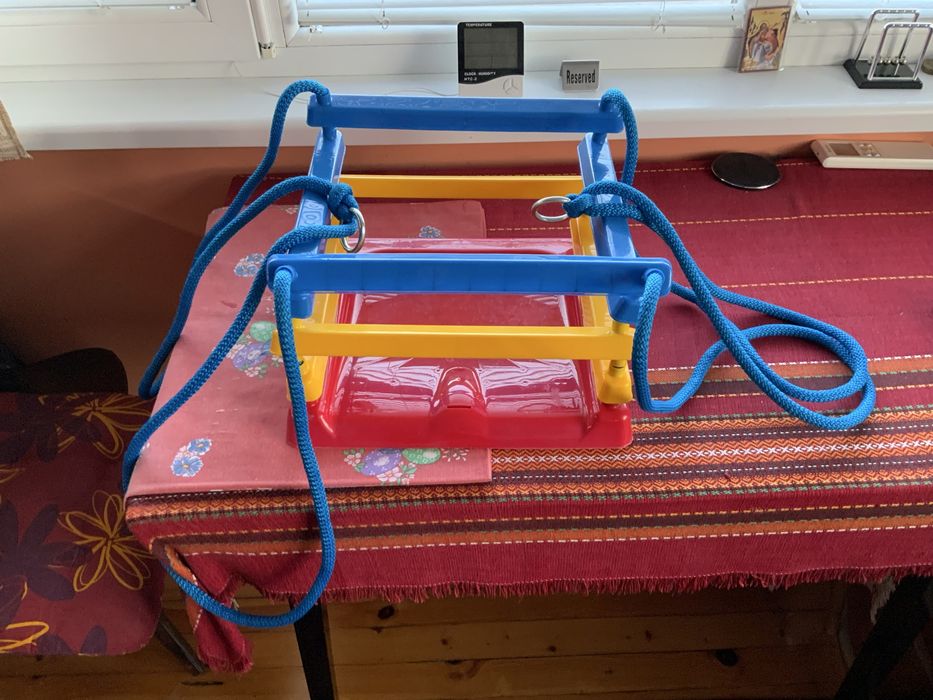 Детска люлка с въжета