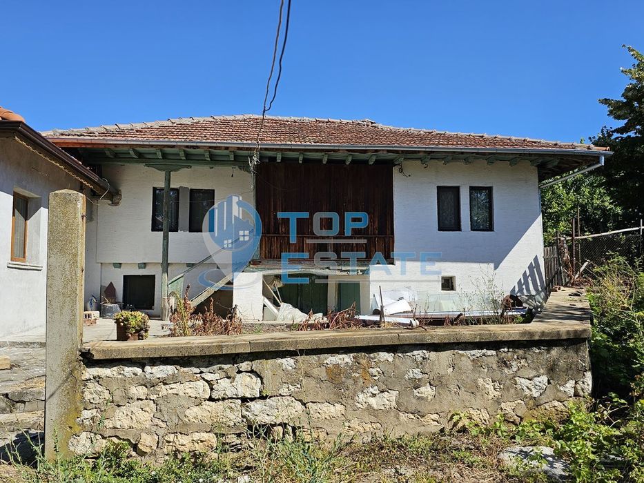 Продава се Къща в с. Беляковец, Област Велико Търново - 130 кв.м за 1224 €/кв.м - Снимка #1