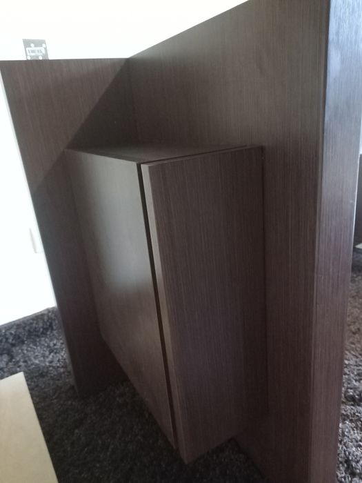 Спалня с нощни шкафчета и подматрачна рамка по поръчка