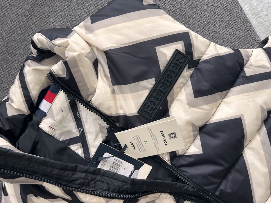 Vesta Tommy Hilfiger New York marimea S