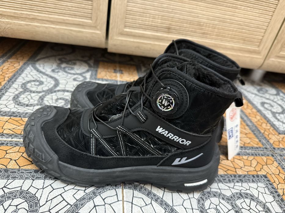 Новые зимние сапоги