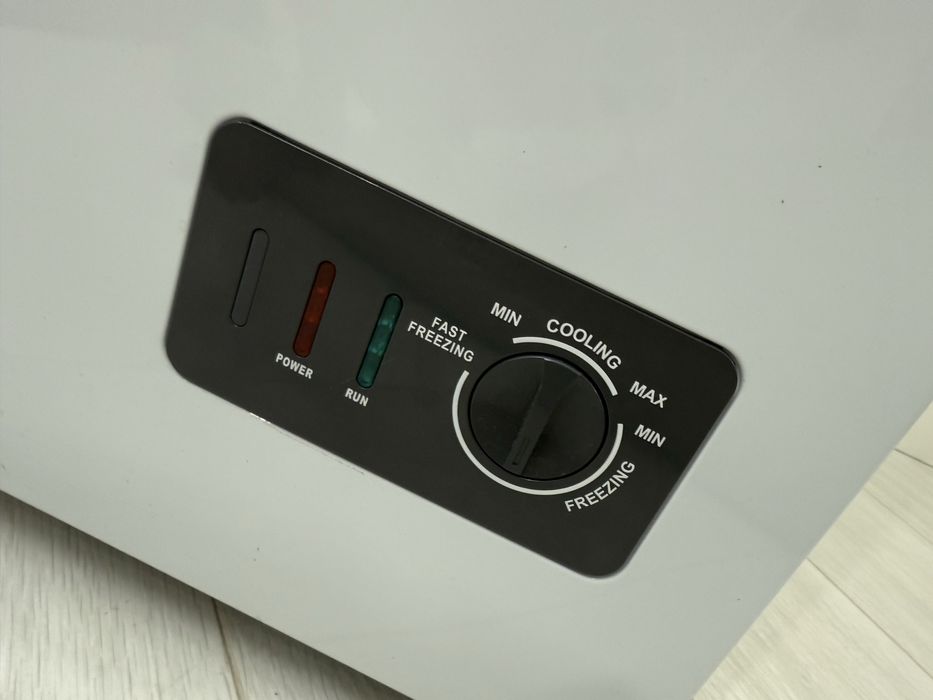 Морозильная камера ( холодильник) 170 л( 65/54 см )