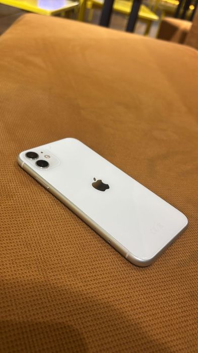 Айфон 11 продаю !