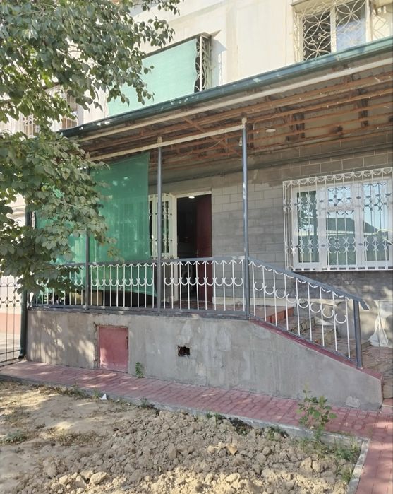 ИЗЗА. Банковская. Квартира