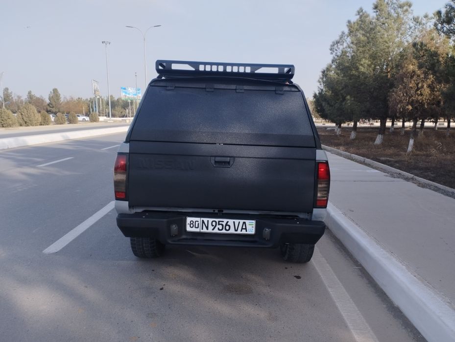 Nissan puckap OFF ROAD