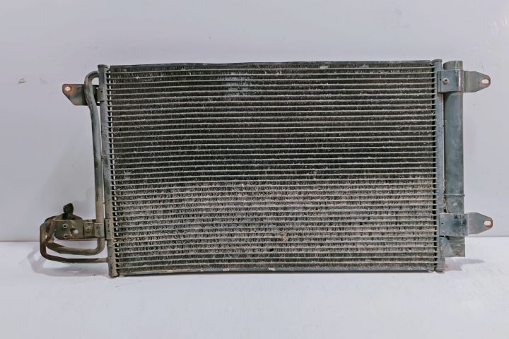 Radiator Clima 1K0298403 Volkswagen VW Golf a 5-a generatie seria