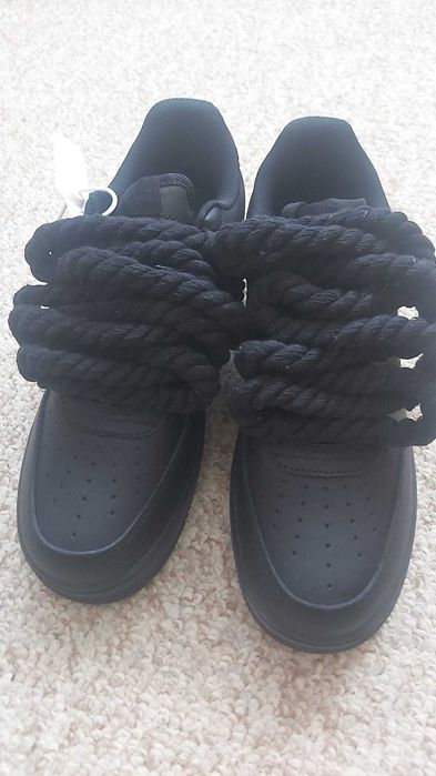 adisasi nike cu sireturi rope