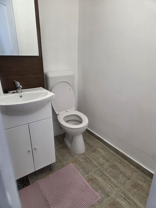 Garsoniera de inchiriat