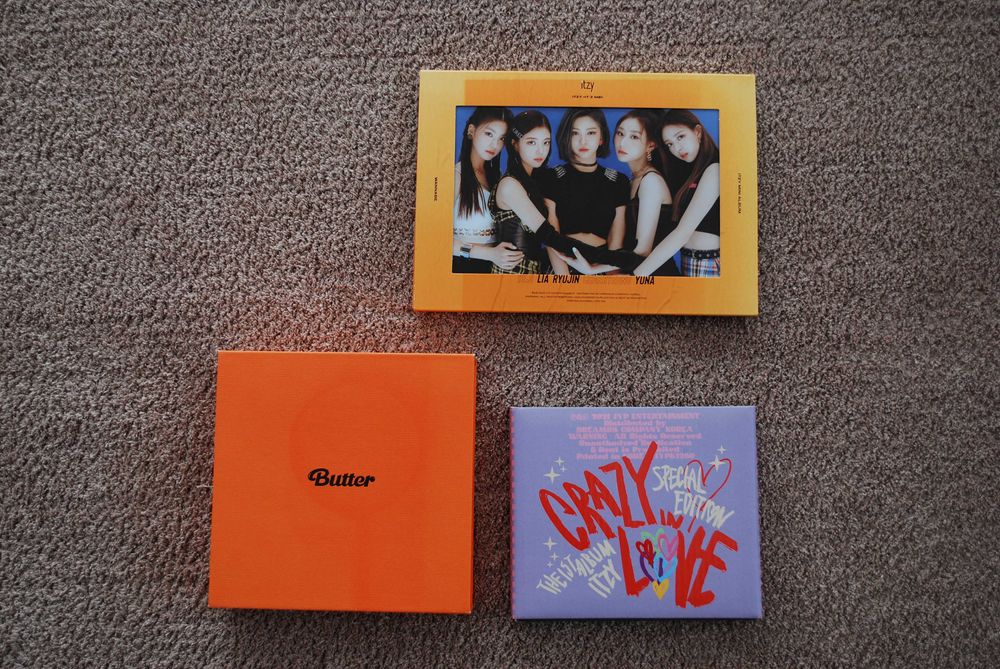 Kpop албуми - ITZY, BTS