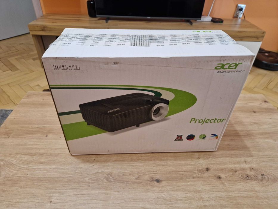 мултимеден проектор ACER X122