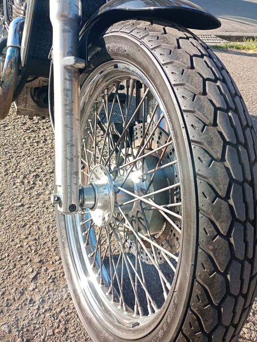 Vand motocicleta Kawasaki EN 500.