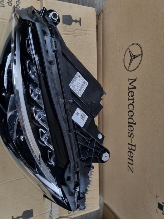 Far full led nou Mercedes C-Klass W205