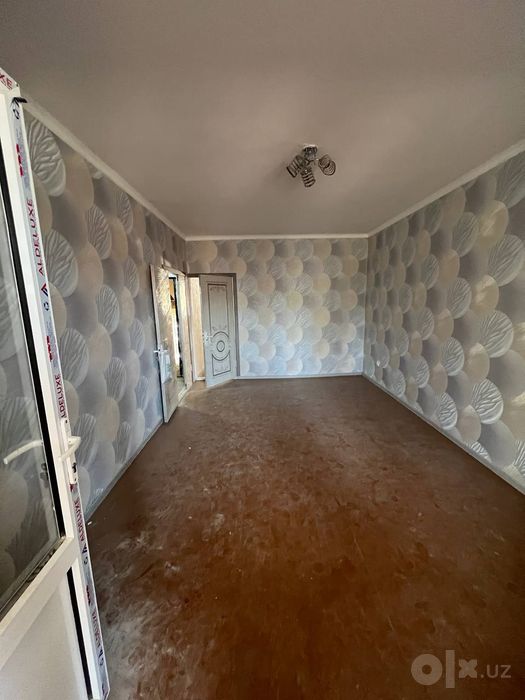 2/1/4 сотилади 60 м²