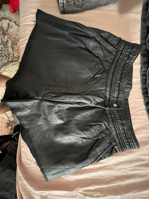 Pantaloni scurti de blugi + fusta, marimea 152 / 158, XS / 32