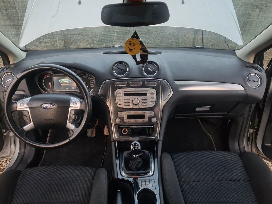 Plansa de bord Ford Mondeo Mk4