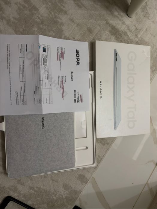 Продавам Samsung Galaxy tab 9 Fe+