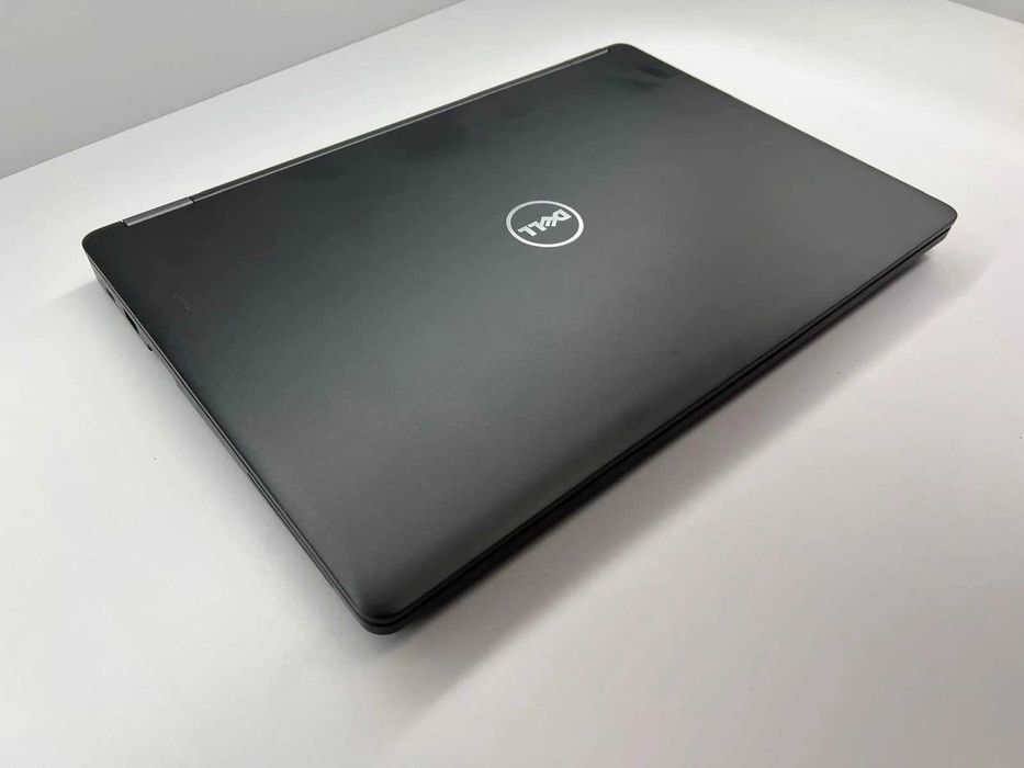 Laptop SH Dell Latitude 5480 i7-7820HQ Ram 16GB SSD 512 GB Bat NOUA