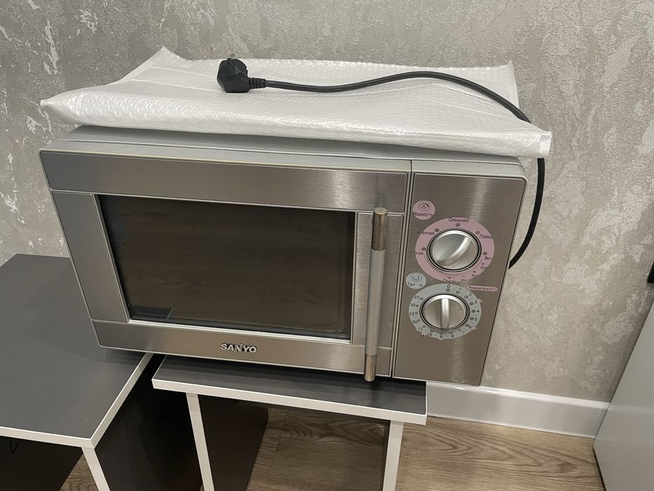 Микроволновка.