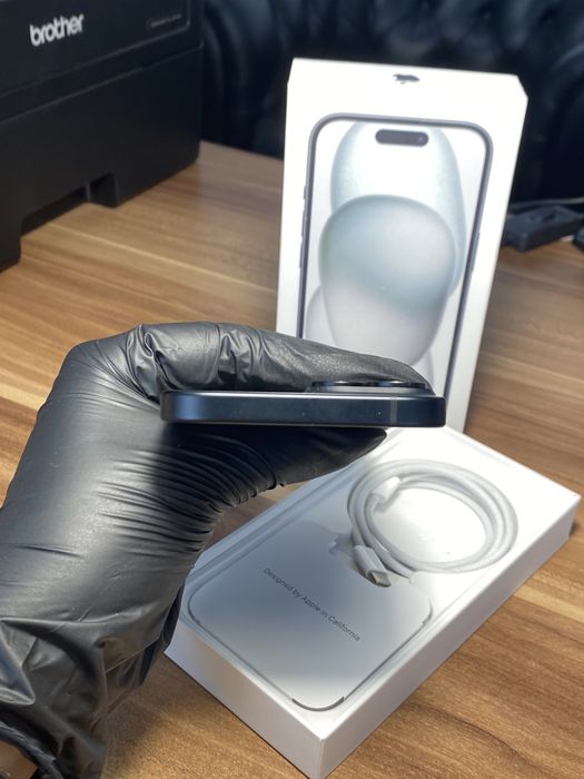 iPhone 15• 128 GB • Black / Cod produs: 5103