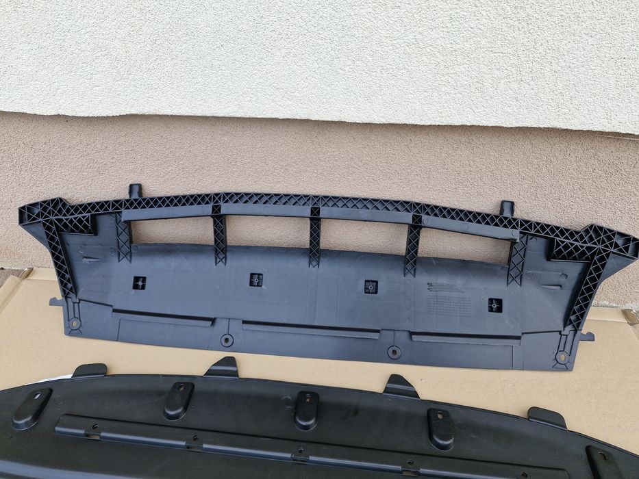 Scut Bara motor cutie Audi Q5 NOI 2008-2012