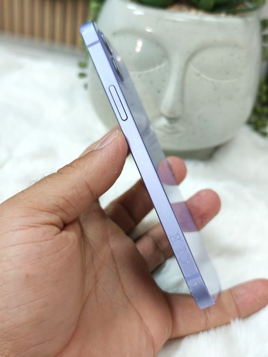 iPhone 12 64 GB Mov