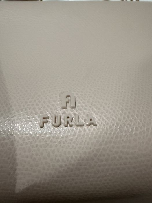 Чанта Furla нова