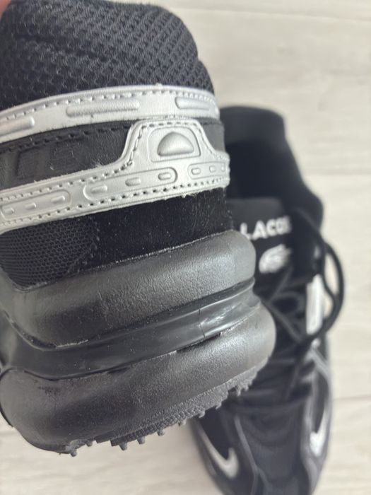 Продам кросовки новые