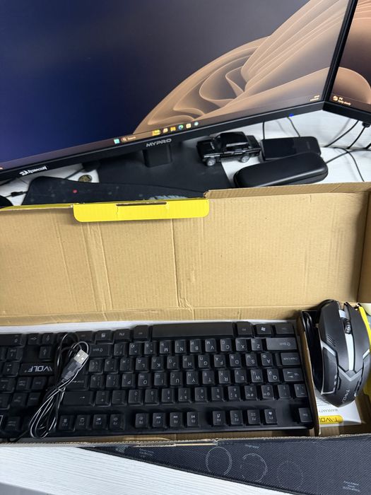 Klaviatura va mishka yangi RGB