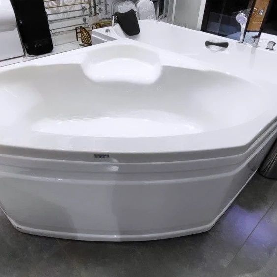 Ванны  Акриловые из ТУРЦИИ! Бренд:FORMINA Banyo.Комплект Ножки,панель.