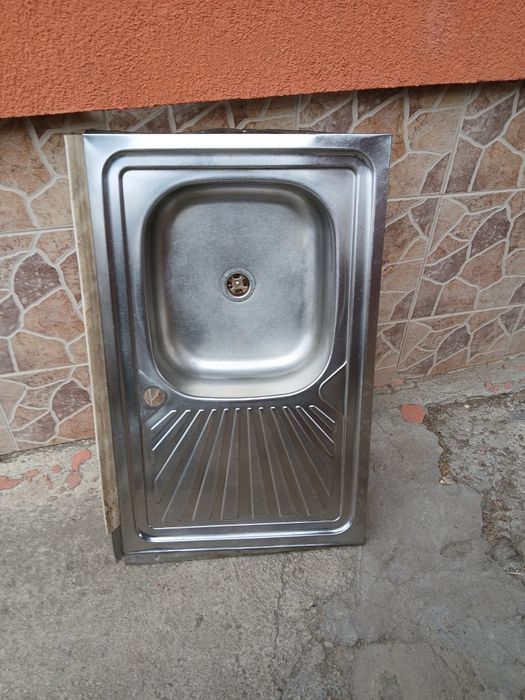 Vând chiuvetă inox