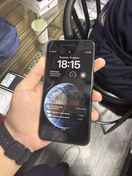 Iphone 8+ holati ideal