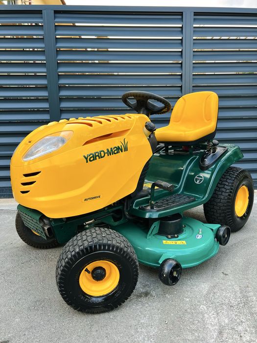 Tractoras de tuns iarba Yarman Profesional Kohler