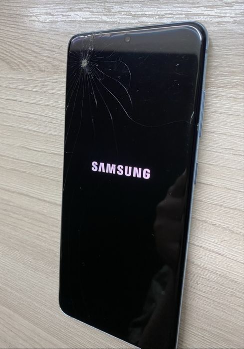 Самсуно с20 samsung s20