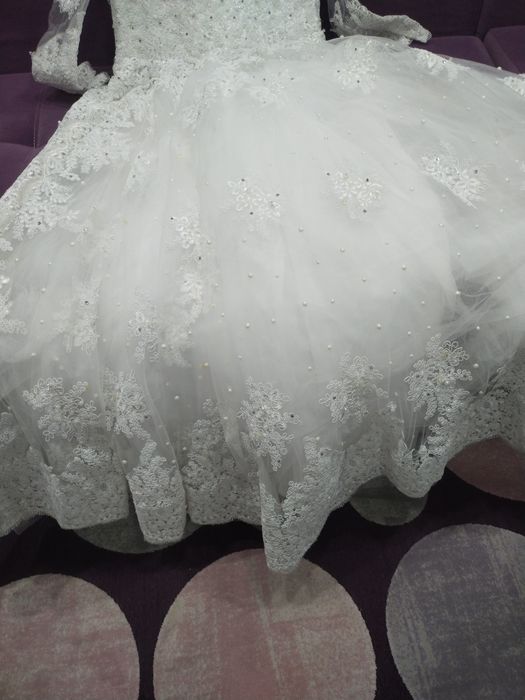 Продам свадебное платье 10 тыс