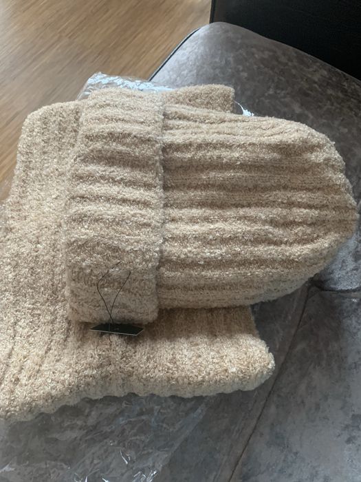 НОВЫЕ Шапки 56-58 разм