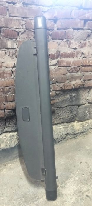 Продам шторка багажника q7,