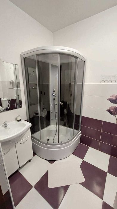 Inchiriez apartament cu 2 camere zona Ira