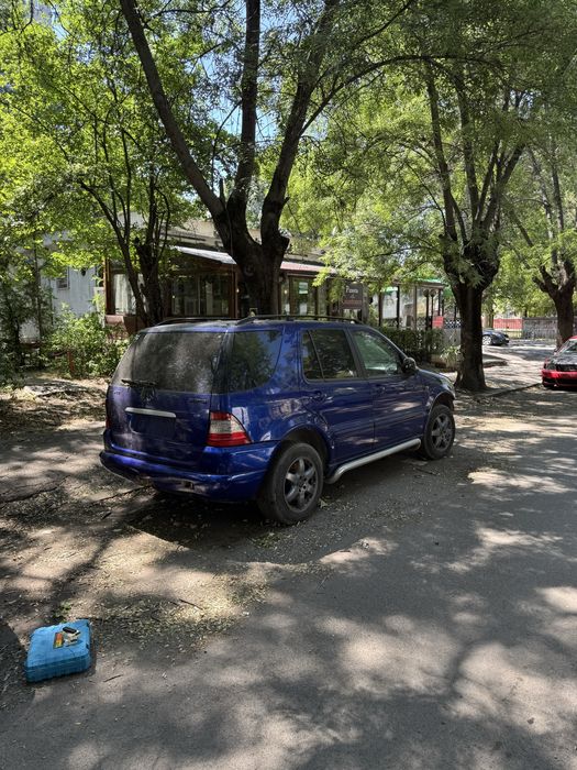 Mercedes bents ML 500